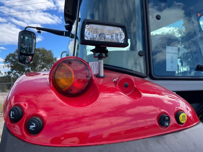 Massey Ferguson 5S.135 Dyna-6 Efficient Tractor 135Hp