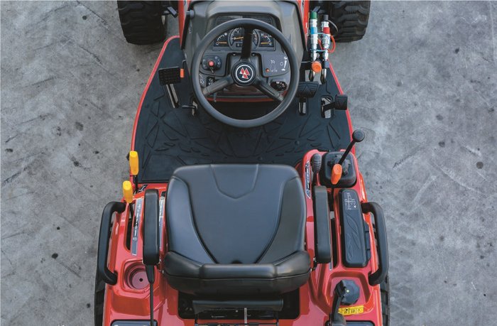 2023 Massey Ferguson Gc1723e 23Hp Compact Tractor