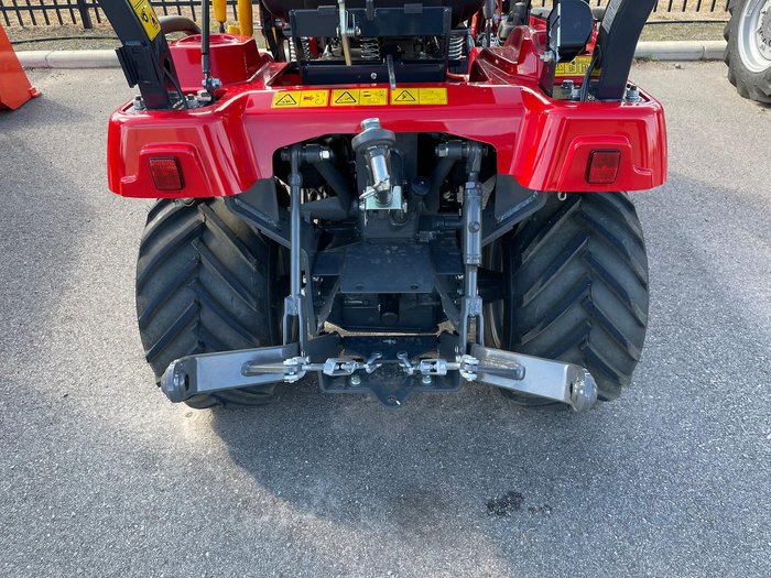2023 Massey Ferguson Gc1723e 23Hp Compact Tractor