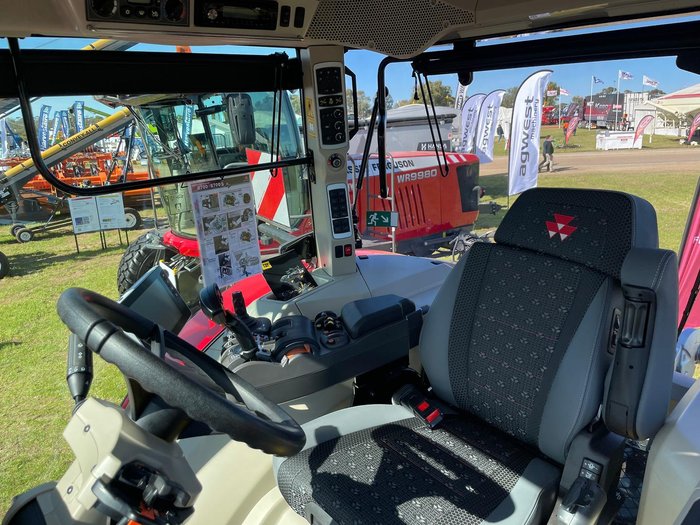 2024 Massey Ferguson 8737 S 370Hp Tractor