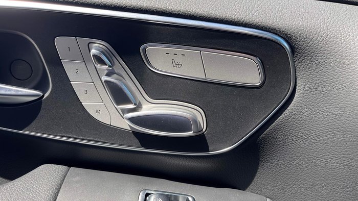 2024 Mercedes-Benz V-Class V300 AMG