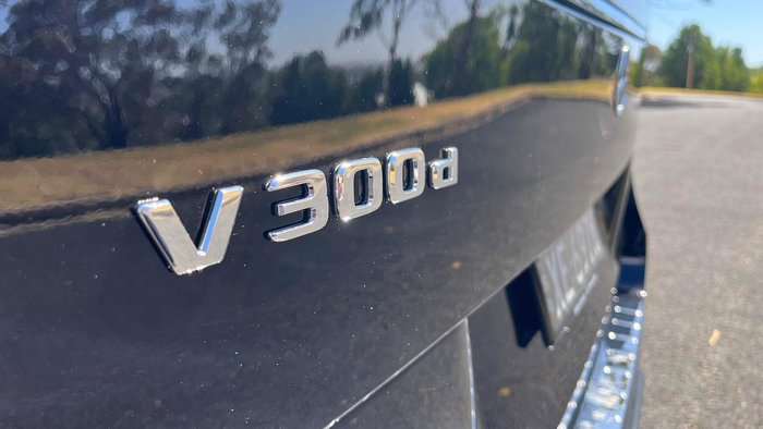2024 Mercedes-Benz V-Class V300 AMG