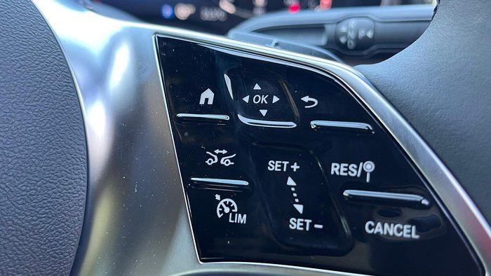 2024 Mercedes-Benz V-Class V300 AMG