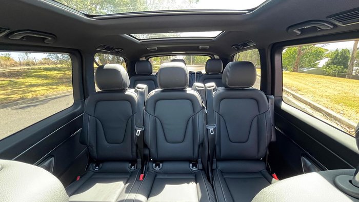 2024 Mercedes-Benz V-Class V300 AMG