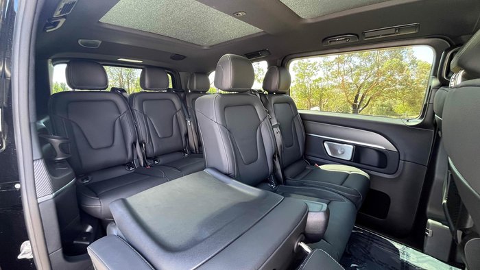 2024 Mercedes-Benz V-Class V300 AMG