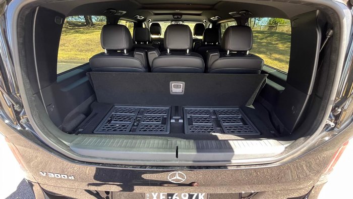 2024 Mercedes-Benz V-Class V300 AMG