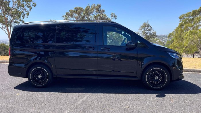 2024 Mercedes-Benz V-Class V300 AMG