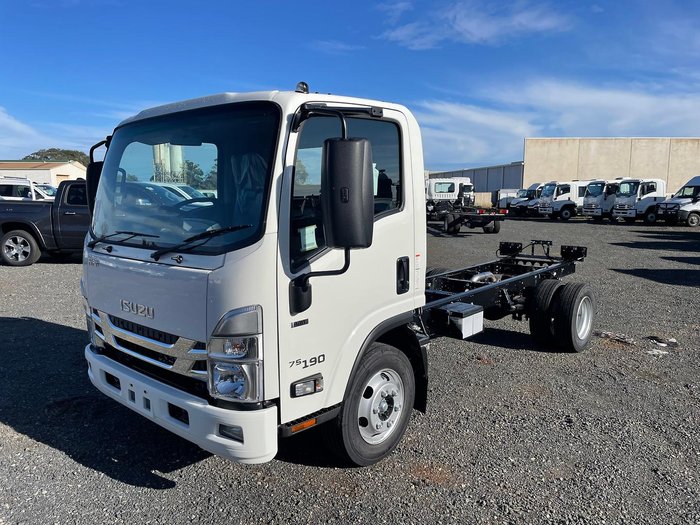 2025 Isuzu N Series