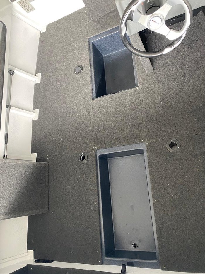 2024 QUINTREX 540 TOP ENDER