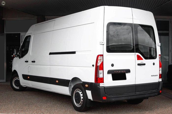 2025 Renault Master Pro 110kW X62 Phase 2 MY25 Mineral White