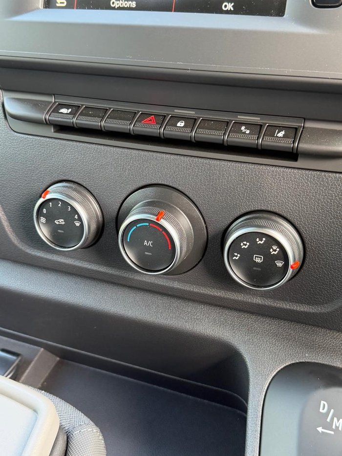 2025 Renault Master Pro 110kW X62 Phase 2 MY25 Mineral White