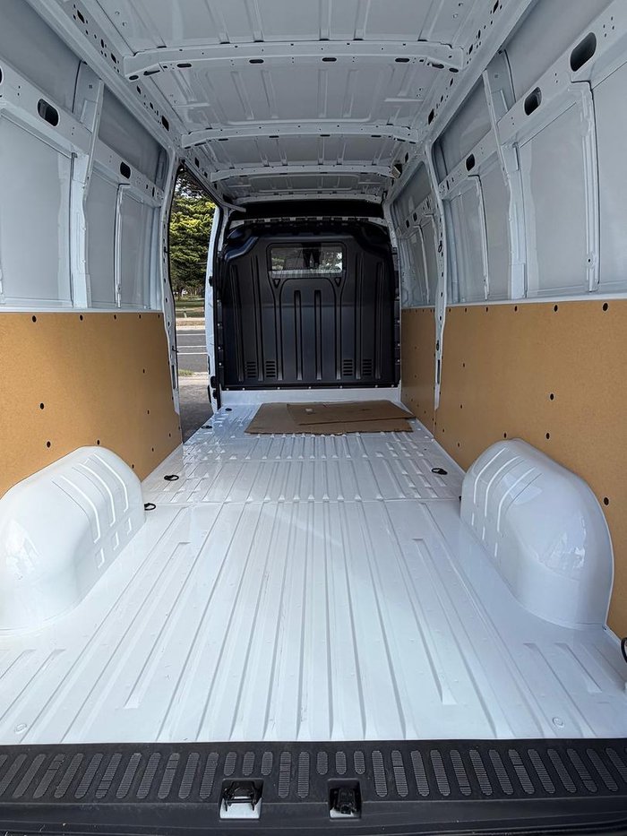 2025 Renault Master Pro 110kW X62 Phase 2 MY25 Mineral White