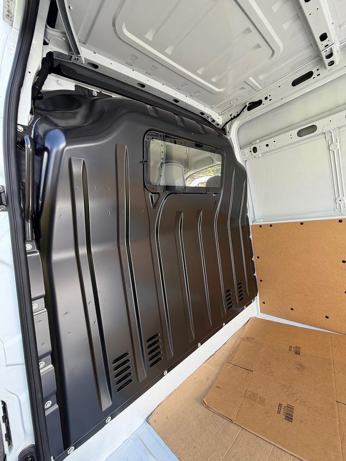 2025 Renault Master Pro 110kW X62 Phase 2 MY25 Mineral White