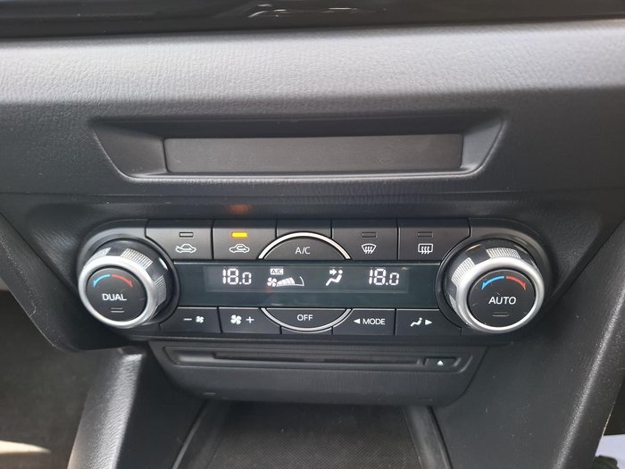 2015 Mazda 3 SP25