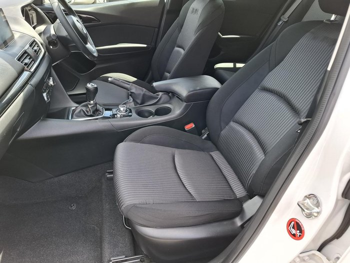 2015 Mazda 3 SP25
