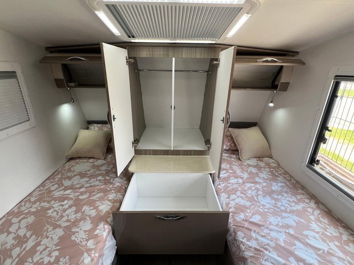 2025 Avan Aspire 555-1