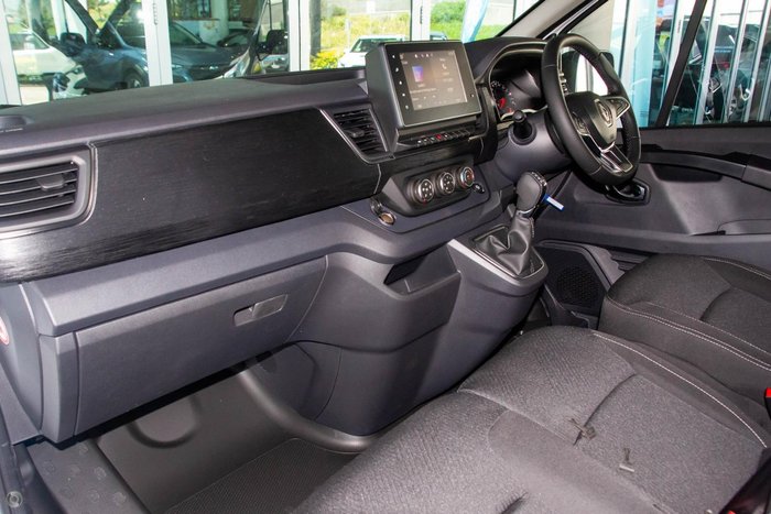 2025 Renault Trafic Premium