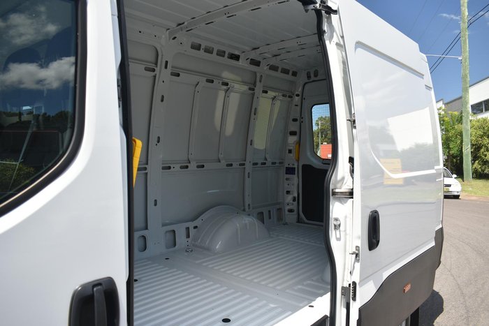 2024 Iveco Daily 50C18V White
