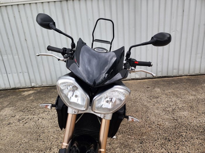 2015 Triumph Speed Triple 1050 ABS Speed Triple Black