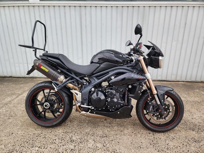 2015 Triumph Speed Triple 1050 ABS Speed Triple Black