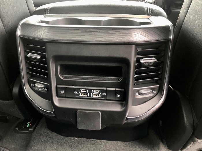2024 RAM 1500 Laramie Sport RamBox