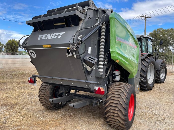  Fendt Rotana 160 V Round Baler 