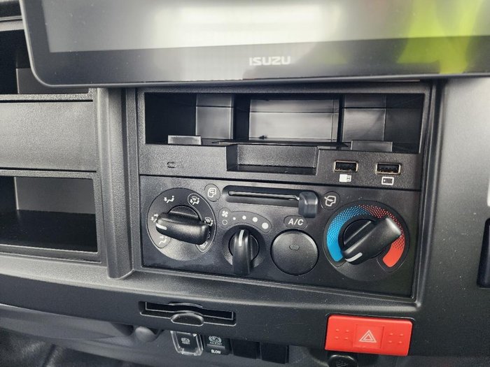 2025 Isuzu N Series NLS 45-150 Traypack