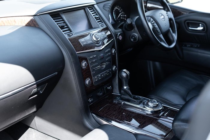 2022 Nissan Patrol Ti-L