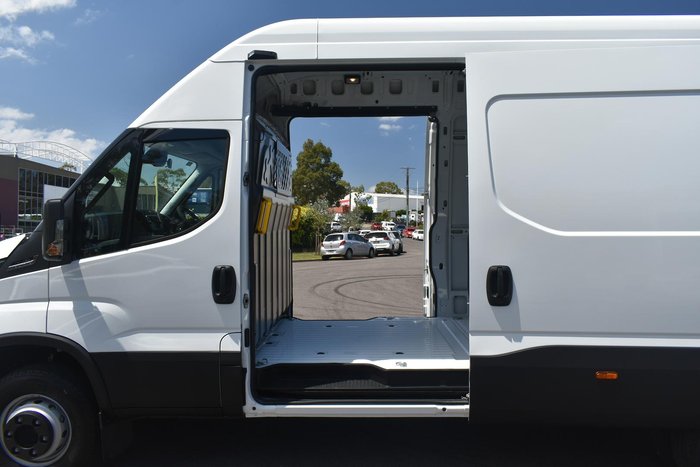 2024 Iveco Daily 70C18V White