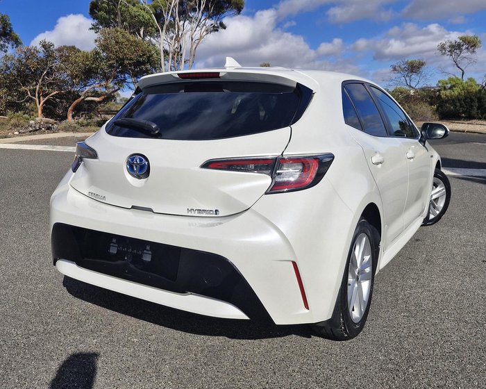 2018 Toyota Corolla Ascent Sport Hybrid