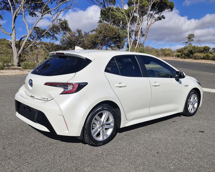 2018 Toyota Corolla Ascent Sport Hybrid