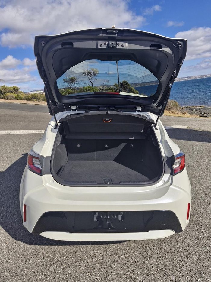 2018 Toyota Corolla Ascent Sport Hybrid
