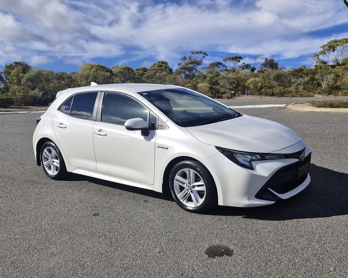 2018 Toyota Corolla Ascent Sport Hybrid