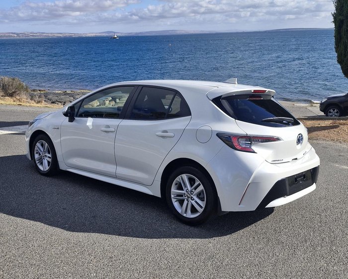 2018 Toyota Corolla Ascent Sport Hybrid