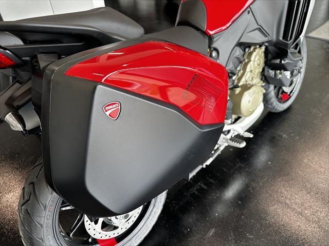 2023 Ducati Multistrada V4S Multistrada Red