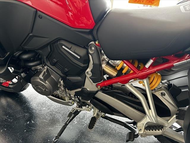 2023 Ducati Multistrada V4S Multistrada Red