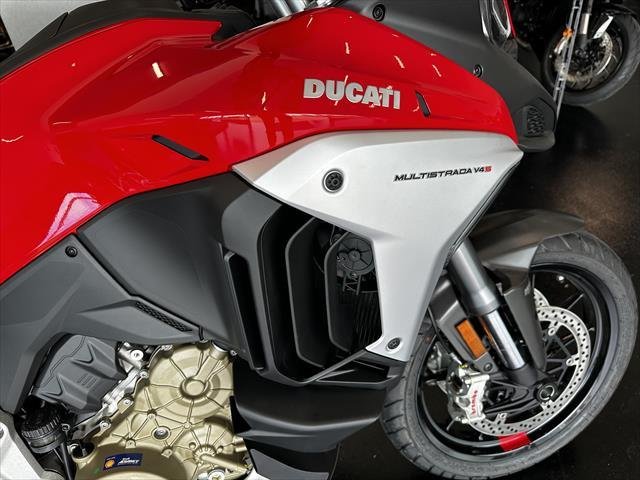 2023 Ducati Multistrada V4S Multistrada Red