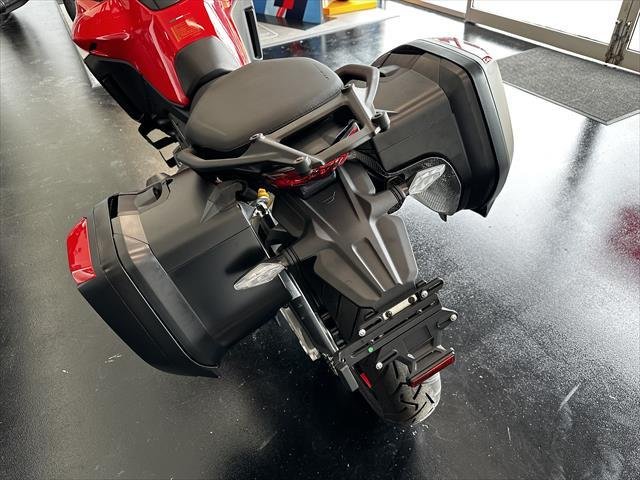 2023 Ducati Multistrada V4S Multistrada Red