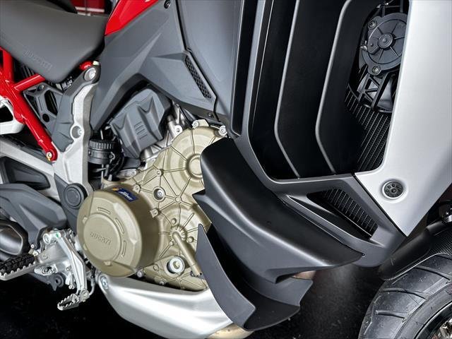 2023 Ducati Multistrada V4S Multistrada Red
