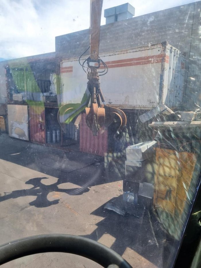 2011 Liebherr Lh40 Yellow