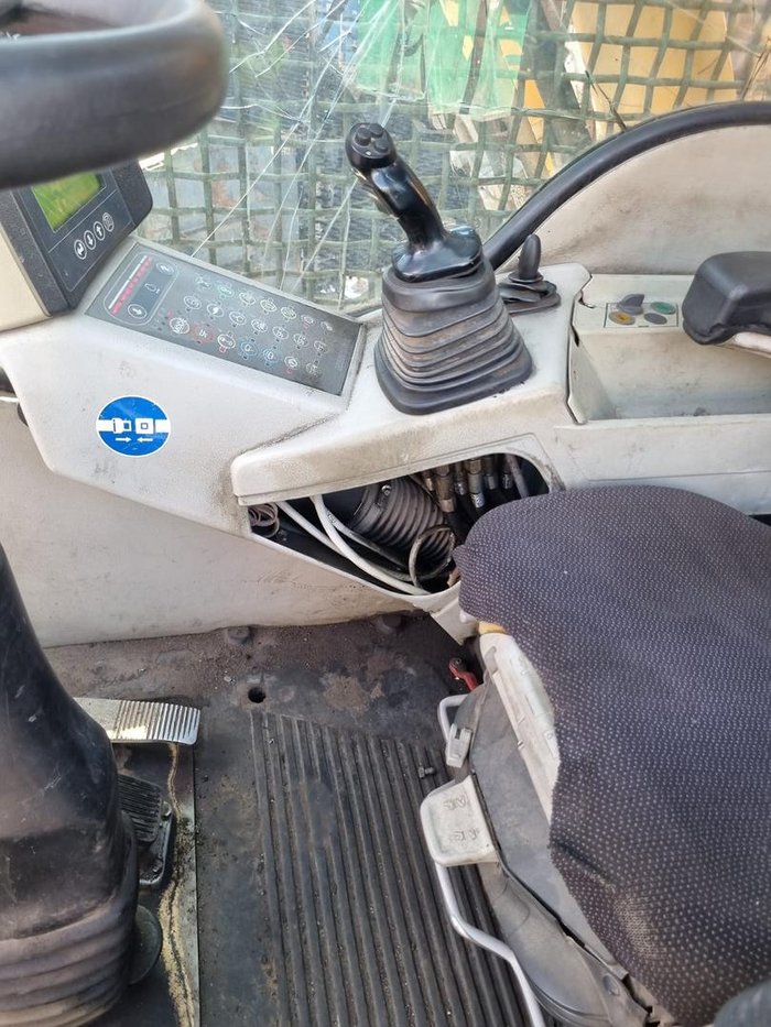 2011 Liebherr Lh40 Yellow