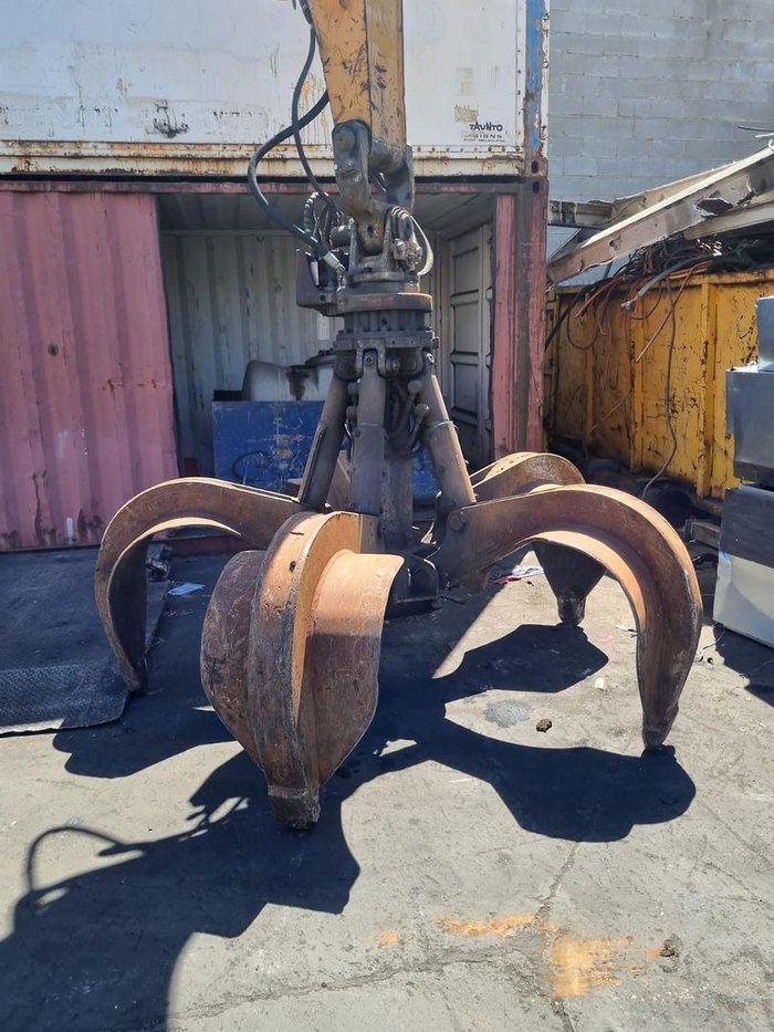 2011 Liebherr Lh40 Yellow