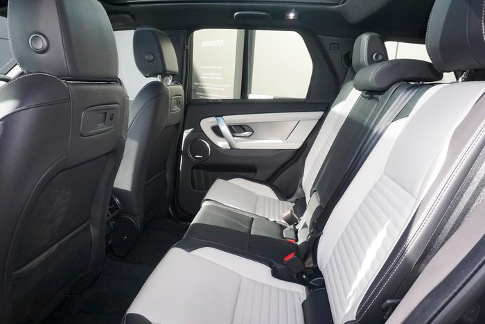 2024 Land Rover Discovery Sport P250 Dynamic SE
