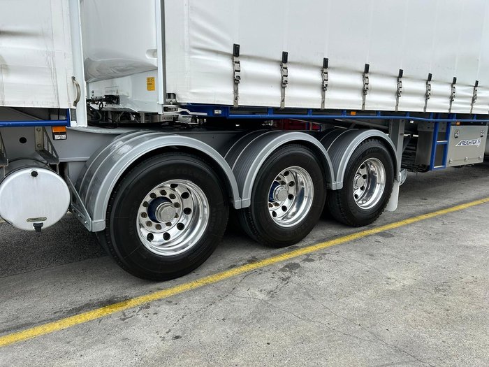 2021 Maxitrans St3 34 Pallet Sd B Double R/T 