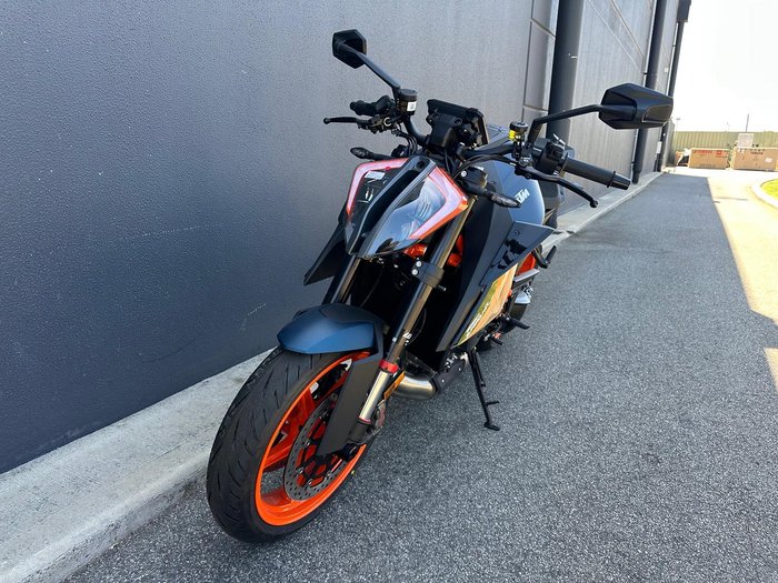 2023 KTM 1290 Super Duke R Super Duke Black