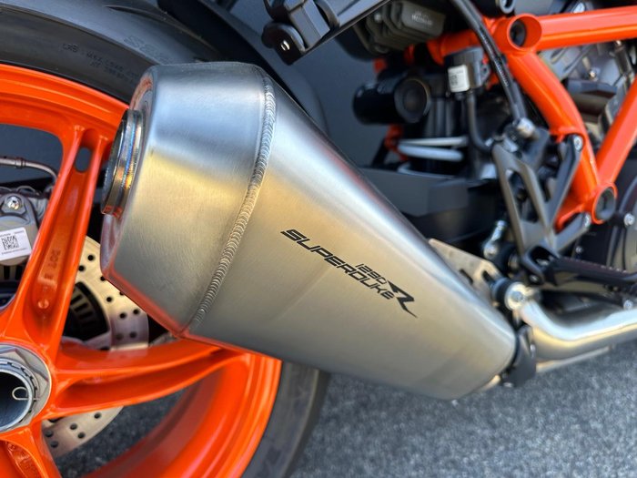 2023 KTM 1290 Super Duke R Super Duke Black