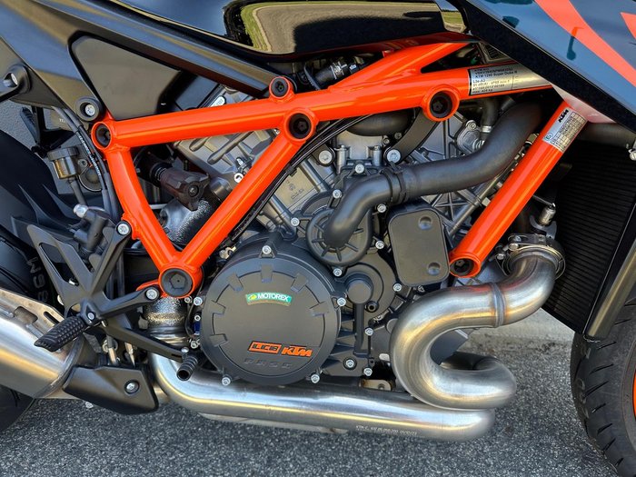 2023 KTM 1290 Super Duke R Super Duke Black