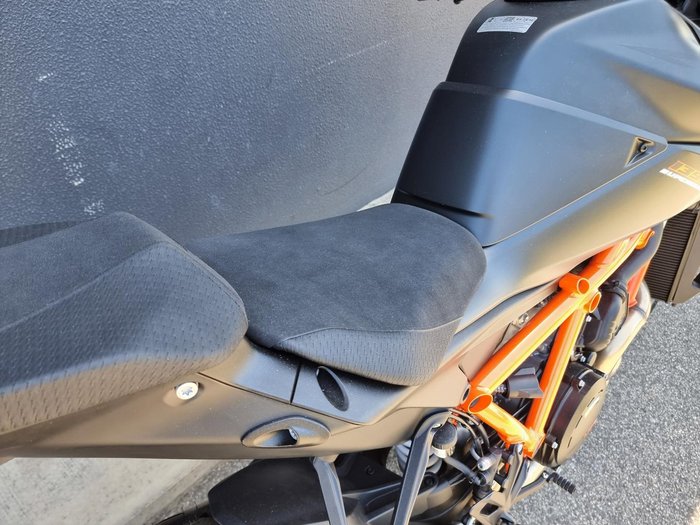 2024 KTM 1390 Super Duke R Super Duke Orange