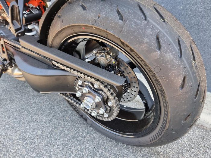 2024 KTM 1390 Super Duke R Super Duke Orange