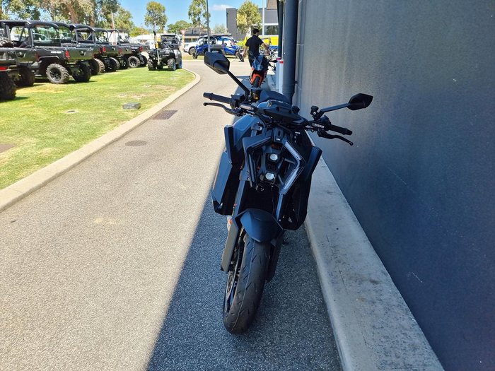 2024 KTM 1390 Super Duke R Super Duke Orange